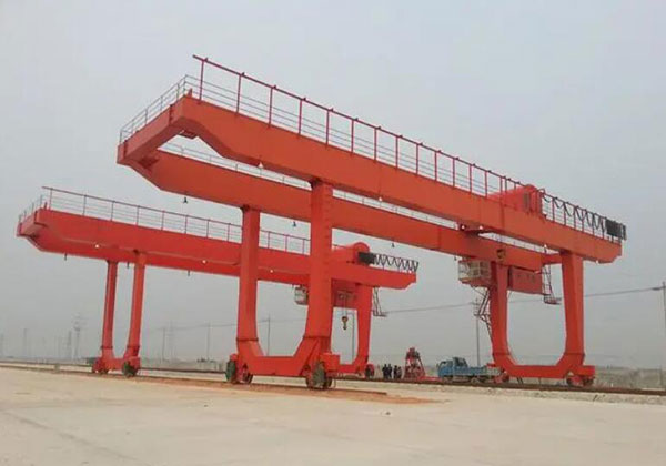 廣東龍門吊租賃廠家：為您提供專業(yè)、高效的起重設備解決方案