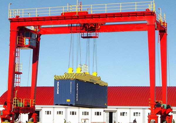 10t龍門吊價格出租，讓您的工程更輕松