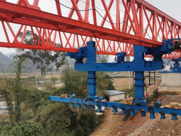 1000噸架橋機的價格是否包含售后服務(wù)和技術(shù)支持？